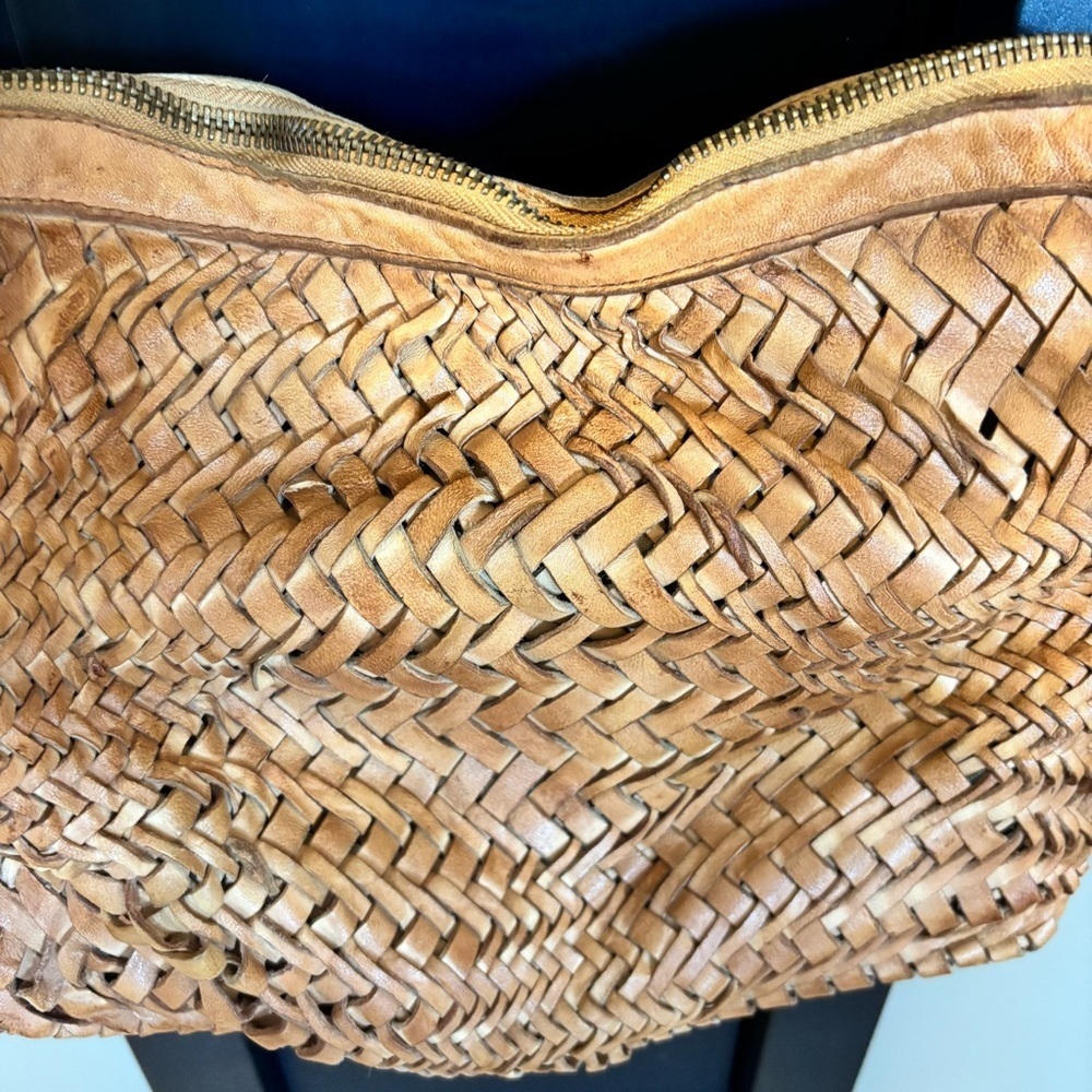 Josual Brown Woven Leather Bag​ - Picture 3 of 9